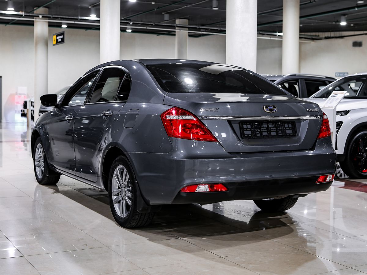 Geely Emgrand 7