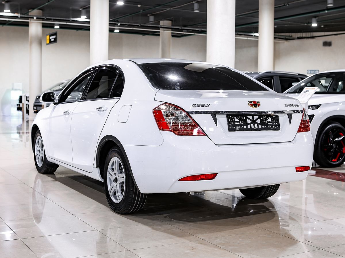 Geely Emgrand EC7